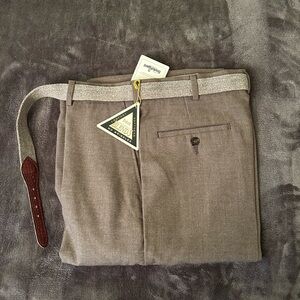 Vintage / NWT Farah Men's Brown Dress Pants with Belt 32x32